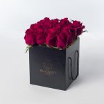 Red roses box.